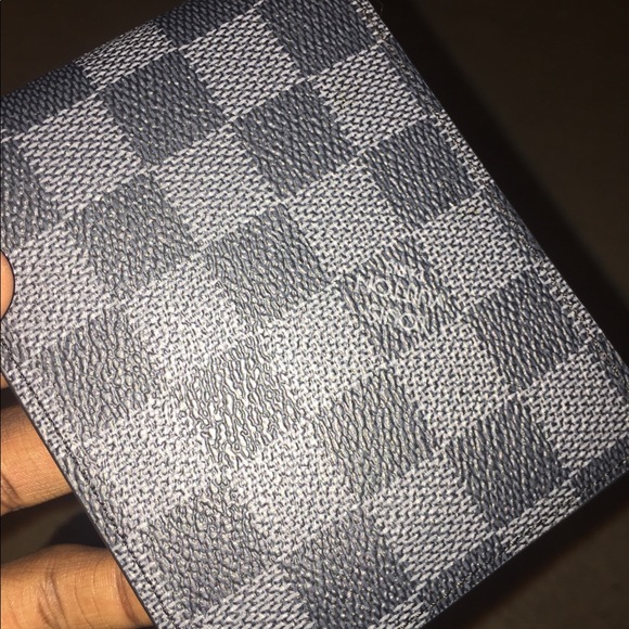 Louis Vuitton wallet - Picture 2 of 4